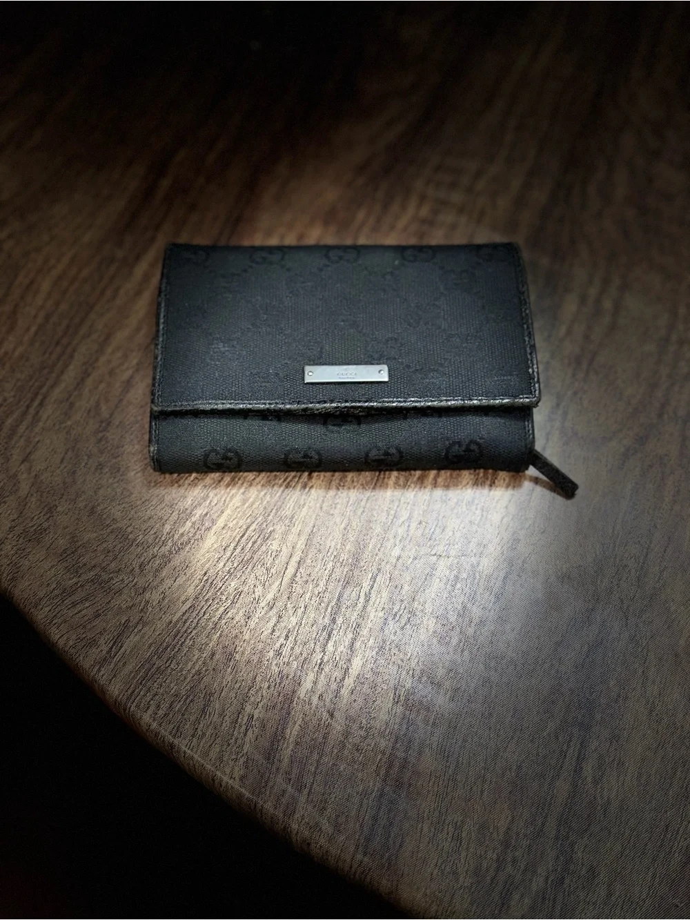 Gucci Black Monogram Canvas Fold Wallet with Metal Logo Plate - Picture 3 of 8